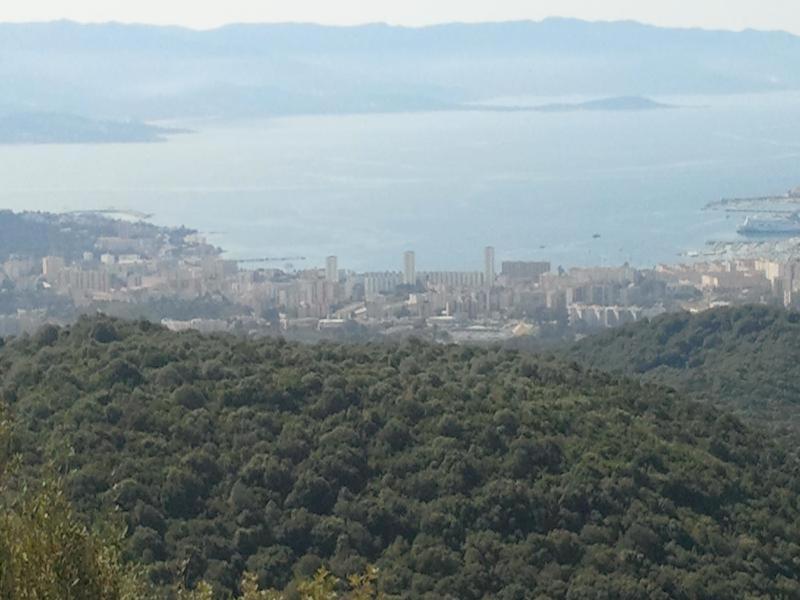 A Petricaghja Lägenhet Alata Exteriör bild